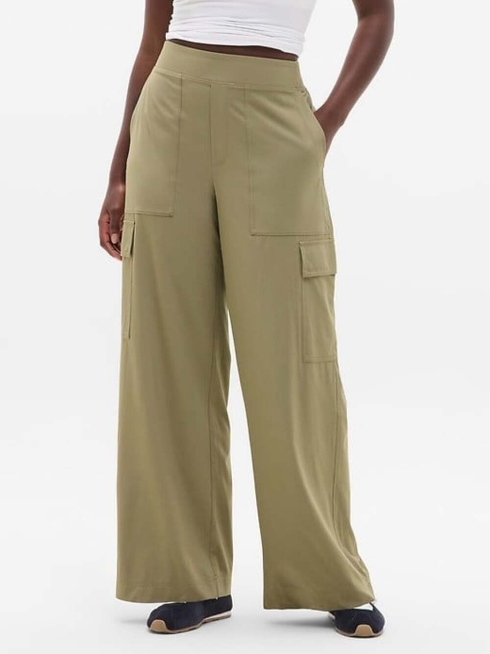 Athleta Women 6 Brooklyn Heights HighRise Cargo Pant Olive Branch Green Wide Leg